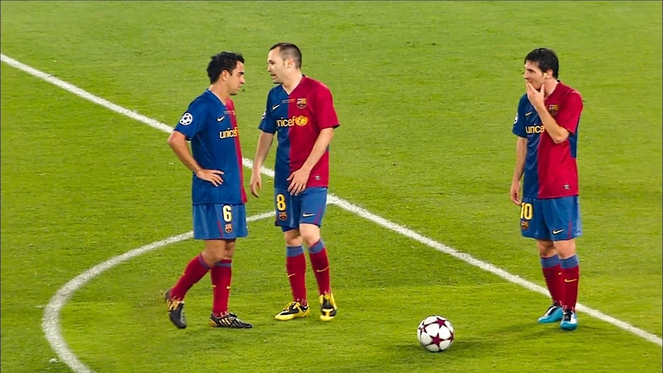 Ngày này năm xưa: Trận thua tâm phục khẩu phục của Sir Alex trước Barca