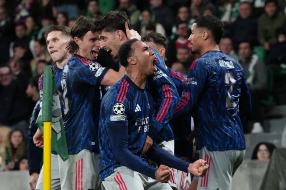 Ngoại hạng Anh giành thêm suất dự Champions League