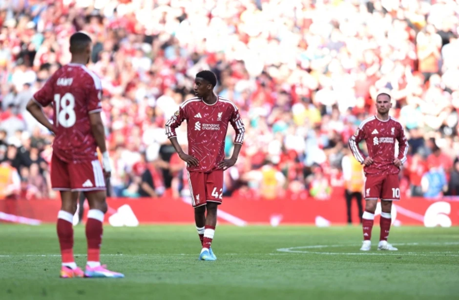 Ngoại hạng Anh tự làm mất một suất Champions League 2026-2027 - Báo TinVina