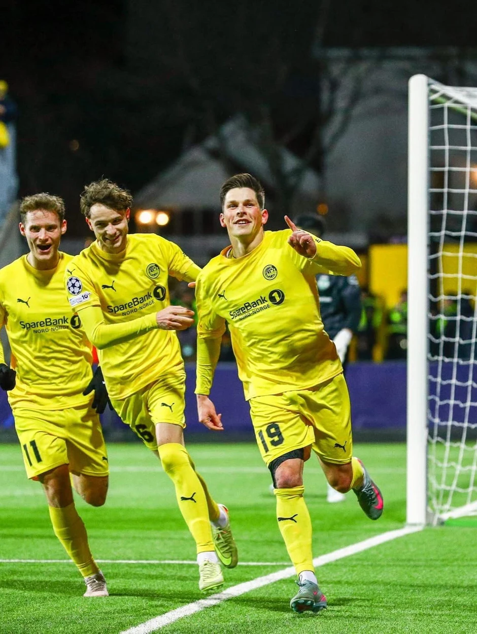 Ngôi sao trượt tuyết băng đồng làm loạn Champions League