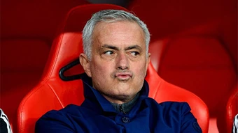 PSG vs Arsenal: Mourinho dự đoán đội vô địch Champions League