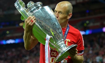 Robben cảnh báo Bayern về sự khó lường của Real
