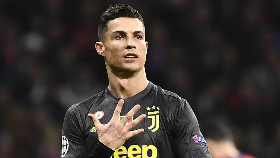 Ronaldo chính là định nghĩa về quyền lực tại Champions League Ronaldo chính là định nghĩa về quyền lực tại Champions League