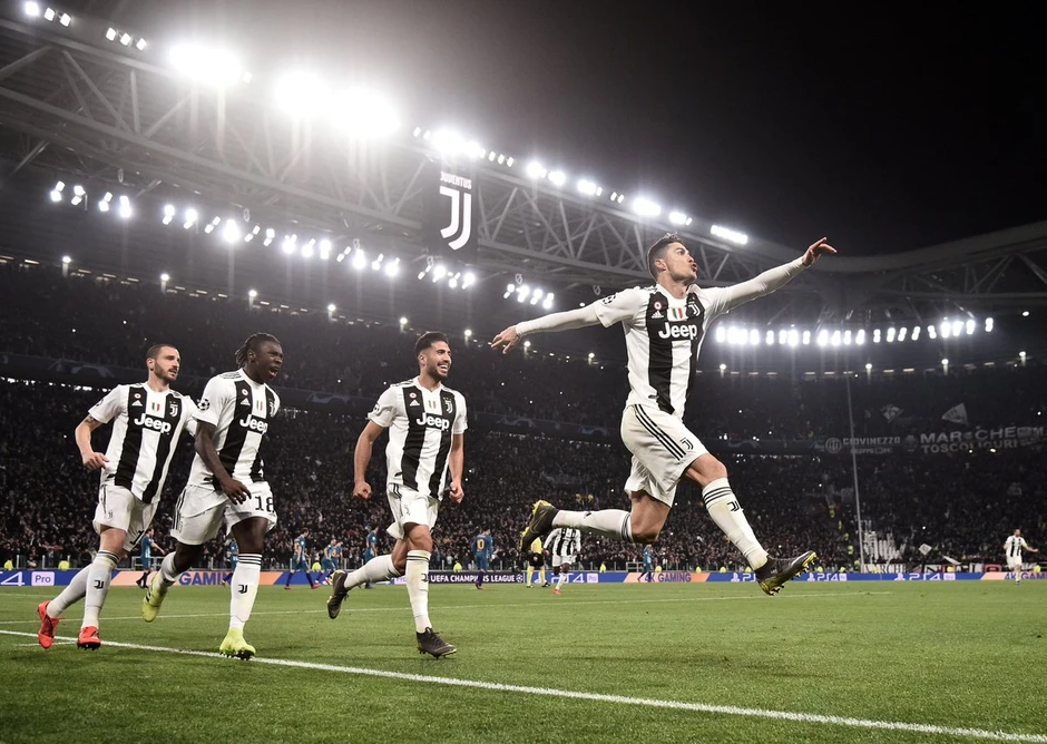 Ronaldo chính là định nghĩa về quyền lực tại Champions League Ronaldo chính là định nghĩa về quyền lực tại Champions League
