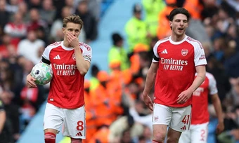 Scholes đoán Arsenal không vô địch cả Ngoại hạng Anh lẫn Champions League - Báo TinVina