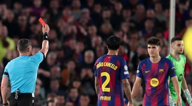 Sự thực dụng của Simeone trừng phạt tấm thẻ đỏ của Cubarsi Sự thực dụng của Simeone trừng phạt tấm thẻ đỏ của Cubarsi