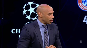 Thierry Henry sướng vì được xem&nbsp;trận đấu 'điên rồ' giữa PSG và Bayern