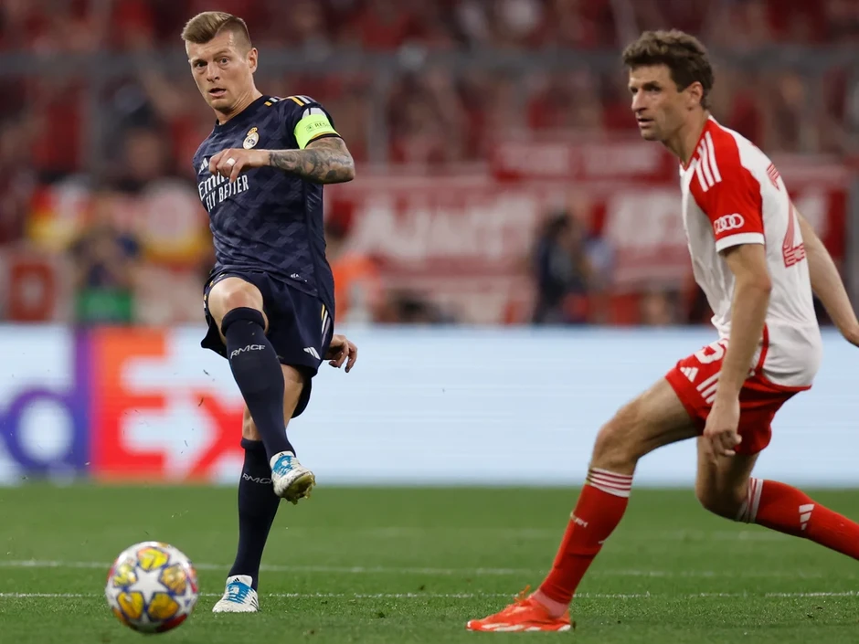 Toni Kroos và đường thẳng hoàn hảo của bóng đá hiện đại Toni Kroos và đường thẳng hoàn hảo của bóng đá hiện đại