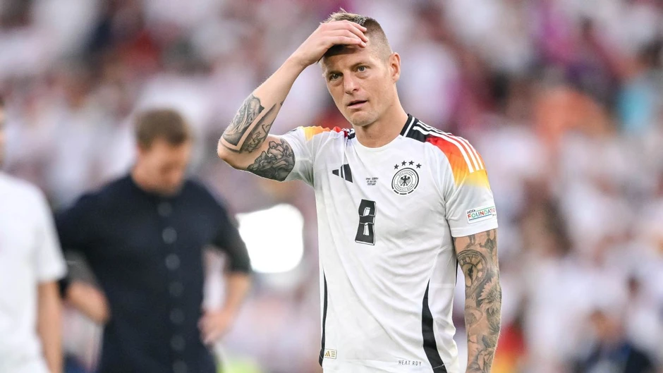 Toni Kroos và đường thẳng hoàn hảo của bóng đá hiện đại Toni Kroos và đường thẳng hoàn hảo của bóng đá hiện đại