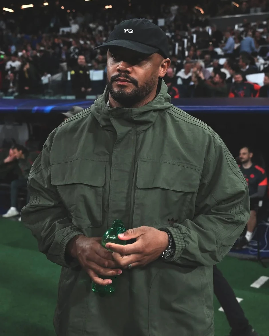Vincent Kompany nhòm ngó ngôi vương châu Âu Vincent Kompany nhòm ngó ngôi vương châu Âu