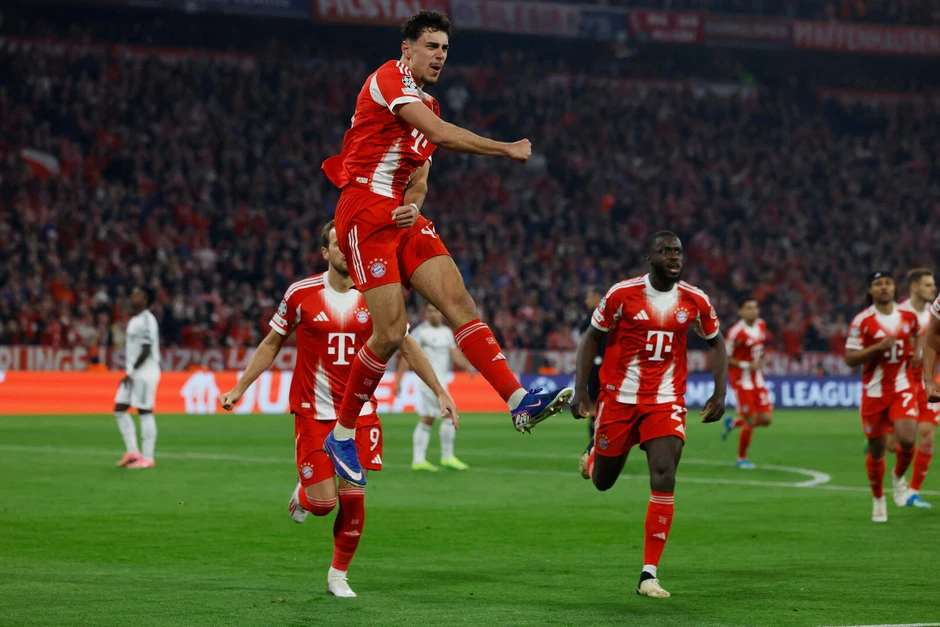Vincent Kompany nhòm ngó ngôi vương châu Âu Vincent Kompany nhòm ngó ngôi vương châu Âu