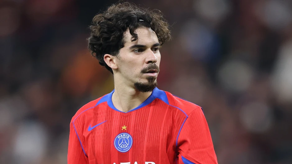 Vitinha đập tan hoài nghi để trở thành biểu tượng mới của PSG