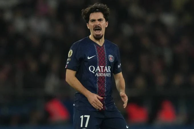 Vitinha trả sạch nợ, trở thành nỗi ám ảnh với người Anh Vitinha trả sạch nợ, trở thành nỗi ám ảnh với người Anh