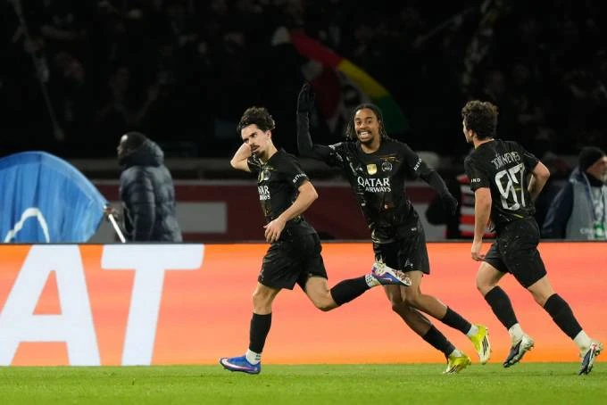 Vitinha trả sạch nợ, trở thành nỗi ám ảnh với người Anh Vitinha trả sạch nợ, trở thành nỗi ám ảnh với người Anh