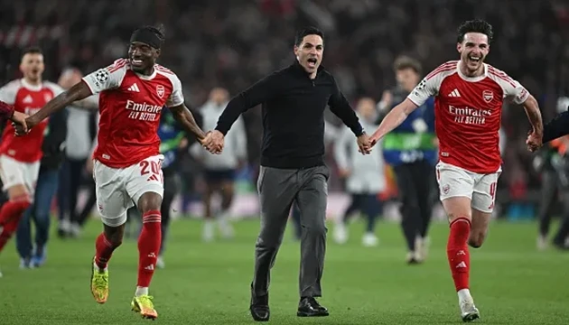 Wenger đáp trả Rooney về màn ăn mừng của Arsenal Wenger đáp trả Rooney về màn ăn mừng của Arsenal