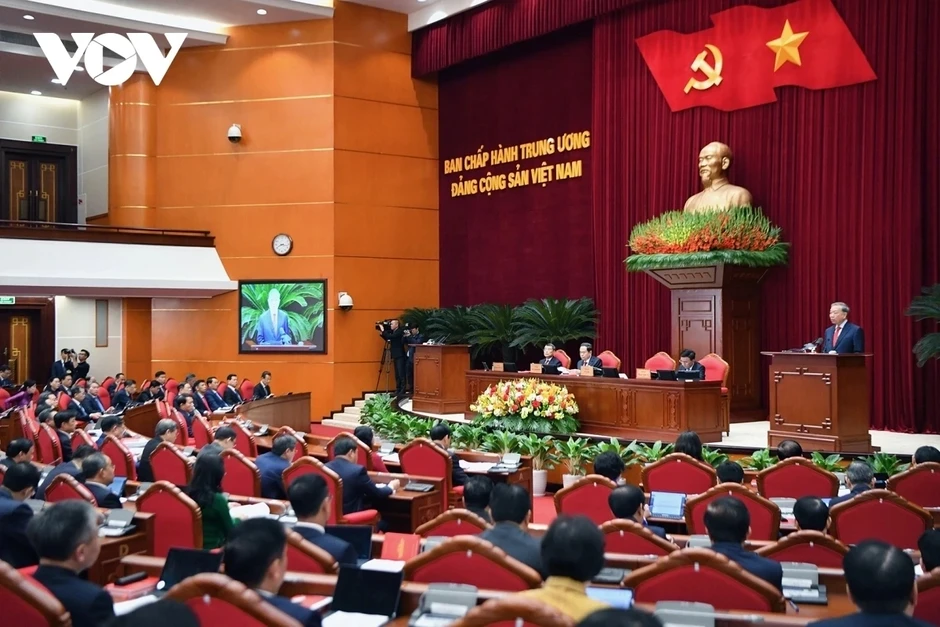 “4 kiên định” - Giữ nguyên tắc, mở đường cho đổi mới “4 kiên định” - Giữ nguyên tắc, mở đường cho đổi mới