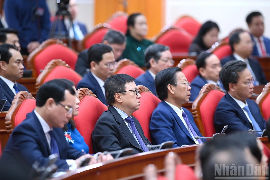 [Ảnh] Bế mạc Hội nghị lần thứ hai Ban Chấp hành Trung ương Đảng khóa XIV