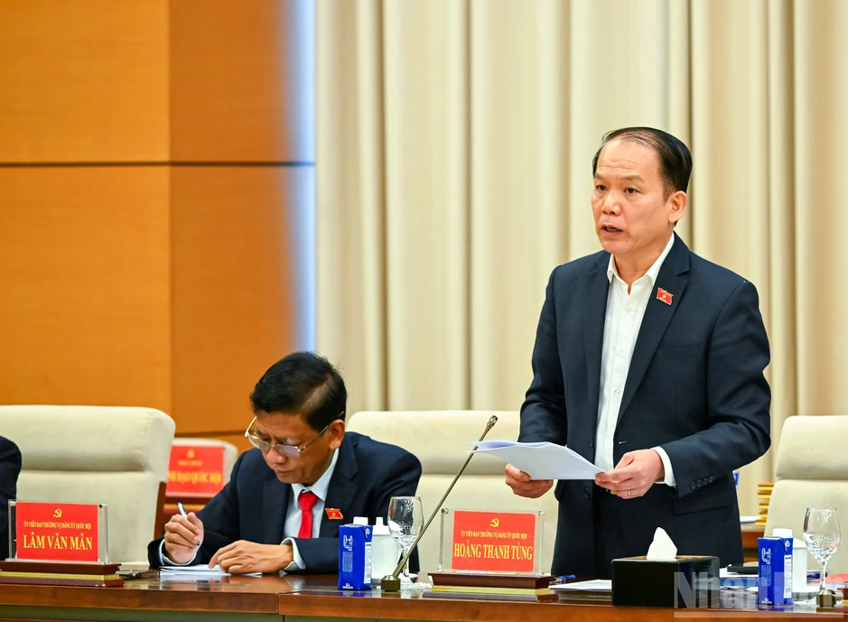 [Ảnh] Bí thư Đảng ủy Quốc hội, Chủ tịch Quốc hội chủ trì Hội nghị lần thứ tư, Ban Chấp hành Đảng bộ Quốc hội