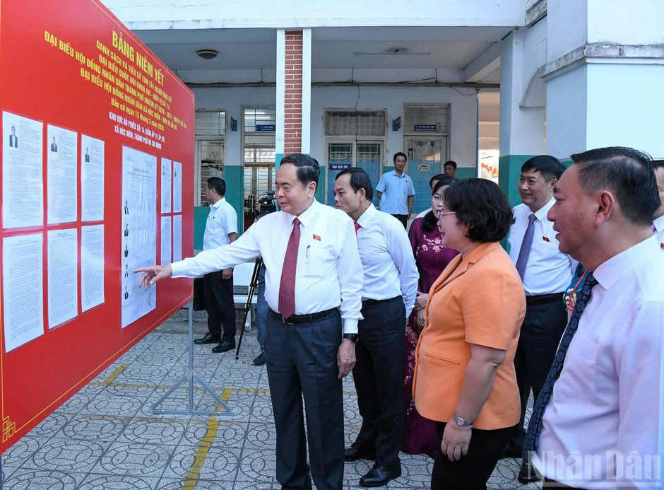 [Ảnh] Chủ tịch Quốc hội Trần Thanh Mẫn dự khai mạc Ngày bầu cử tại Thành phố Hồ Chí Minh