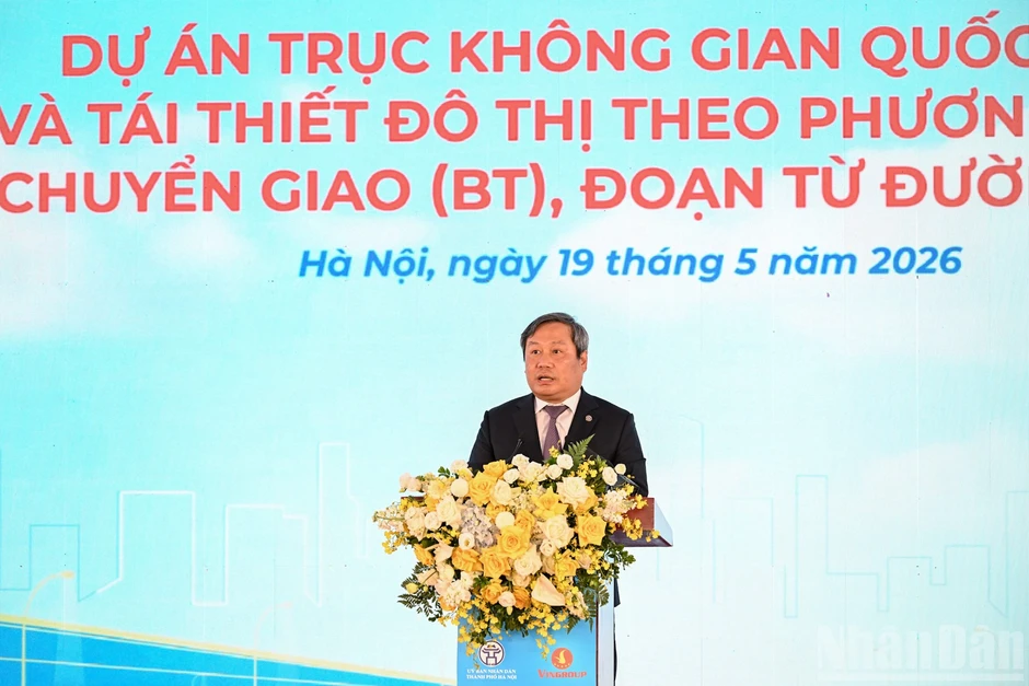 [Ảnh] Chủ tịch Quốc hội Trần Thanh Mẫn dự Lễ khởi công Dự án trục không gian Quốc lộ 1A