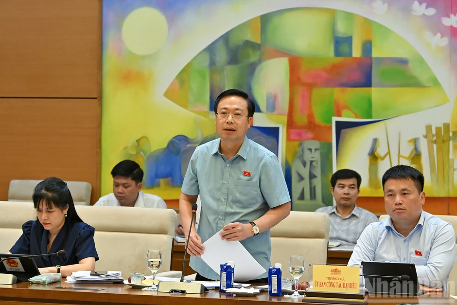 [Ảnh] Chủ tịch Quốc hội Trần Thanh Mẫn làm việc với Thường trực Ủy ban Công tác đại biểu