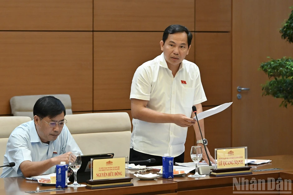 [Ảnh] Chủ tịch Quốc hội Trần Thanh Mẫn làm việc với Thường trực Ủy ban Khoa học, Công nghệ và Môi trường