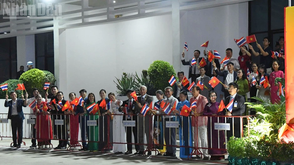 [Ảnh] Hình ảnh nổi bật trong lễ tiễn Đoàn đại biểu cấp cao Việt Nam tại Bangkok, Thái Lan