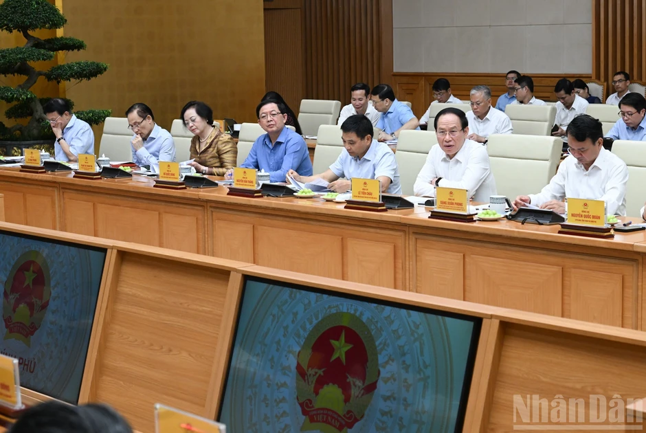 [Ảnh] Hội nghị Ban Thường vụ Đảng ủy Chính phủ và Ban Thường vụ Đảng ủy Quốc hội