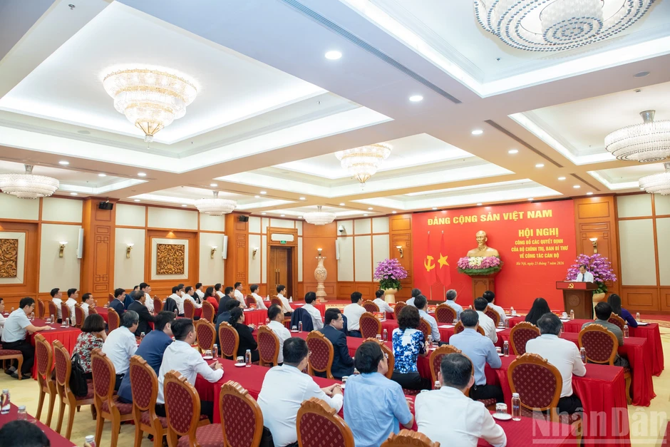 [Ảnh] Hội nghị công bố các Quyết định của Bộ Chính trị, Ban Bí thư về công tác cán bộ