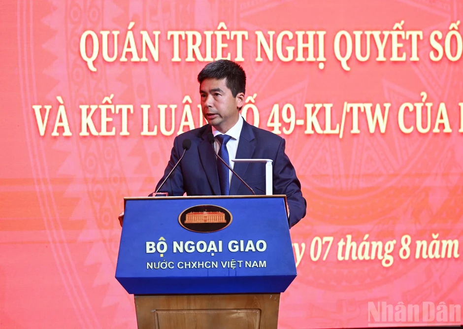 [Ảnh] Hội nghị Quán triệt và triển khai Nghị quyết số 23-NQ/TW và Kết luận số 49-KL/TW của Bộ Chính trị