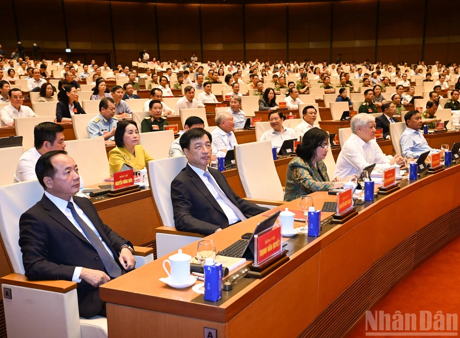 [Ảnh] Hội nghị toàn quốc nghiên cứu, học tập, quán triệt và triển khai thực hiện Nghị quyết Hội nghị lần thứ ba Ban Chấp hành Trung ương Đảng khóa XIV