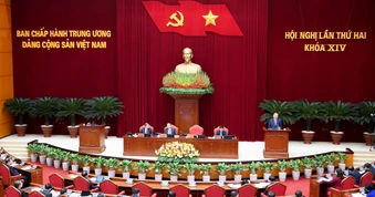 [Ảnh] Khai mạc Hội nghị lần thứ hai Ban Chấp hành Trung ương Đảng khóa XIV