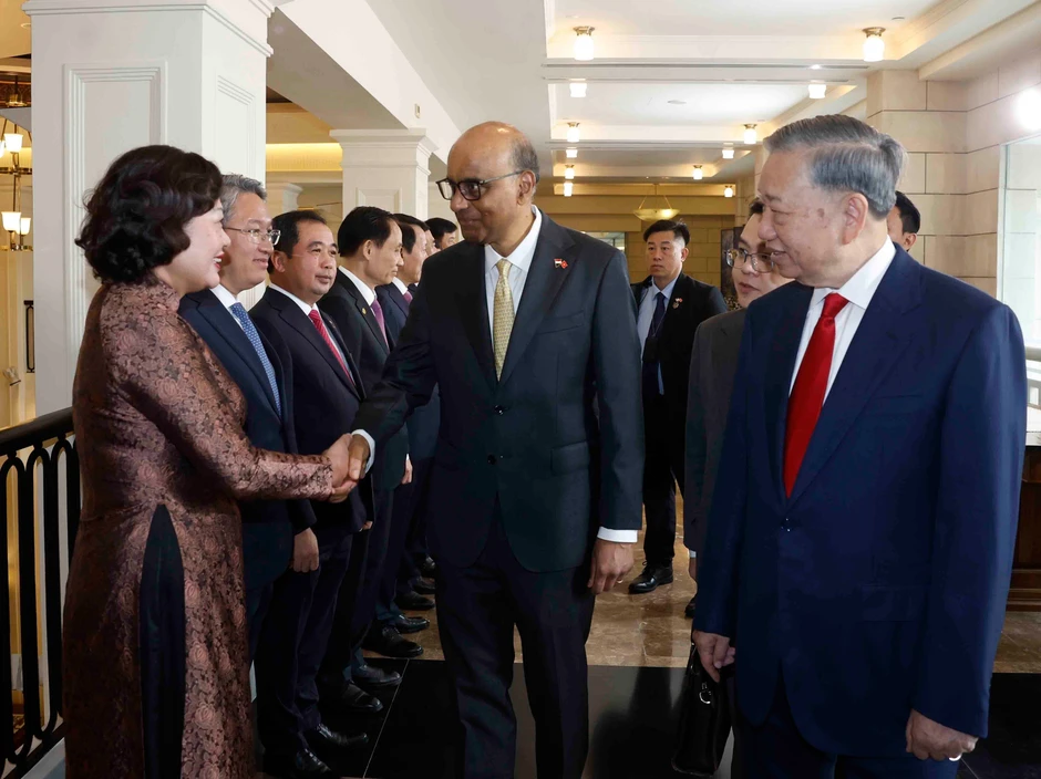 [Ảnh] Lễ đón Tổng Bí thư, Chủ tịch nước Tô Lâm và Phu nhân thăm cấp Nhà nước tới Singapore