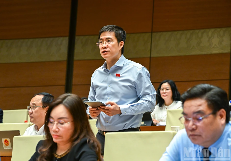 [Ảnh] Quốc hội thảo luận về tình hình thực hiện kế hoạch phát triển kinh tế-xã hội