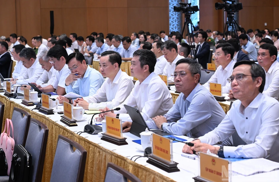 [Ảnh] Thủ tướng Lê Minh Hưng chủ trì Phiên họp Ban Chỉ đạo 57 chuyên đề về phát triển kinh tế-xã hội