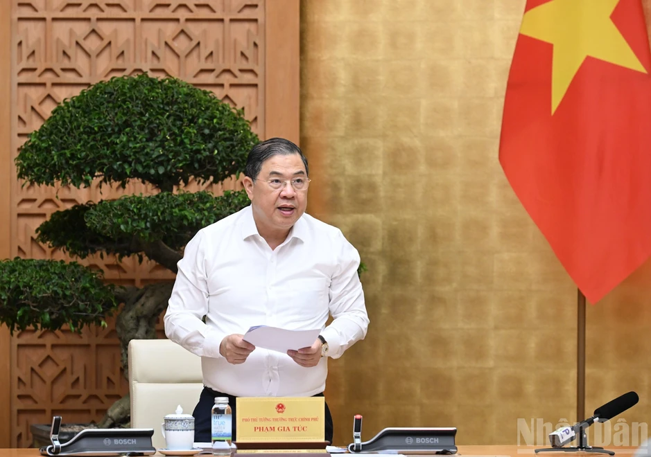 [Ảnh] Thủ tướng Lê Minh Hưng chủ trì Phiên họp Chính phủ thường kỳ tháng 9/2026
