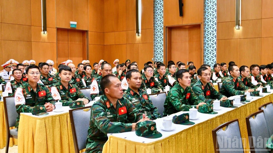 [Ảnh] Thủ tướng Lê Minh Hưng dự Lễ tuyên dương Đoàn cứu hộ, cứu nạn Việt Nam hỗ trợ Venezuela khắc phục hậu quả động đất