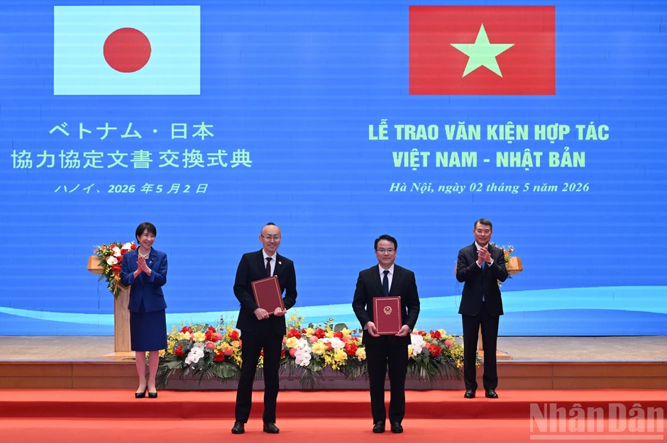 [Ảnh] Thủ tướng Lê Minh Hưng hội đàm với Thủ tướng Nhật Bản Takaichi Sanae
