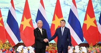 [Ảnh] Thủ tướng Lê Minh Hưng hội kiến Chủ tịch Quốc hội kiêm Chủ tịch Hạ viện Vương quốc Thái Lan Sophon Zaram