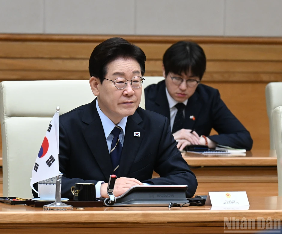 [Ảnh] Thủ tướng Lê Minh Hưng hội kiến Tổng thống Hàn Quốc Lee Jae Myung