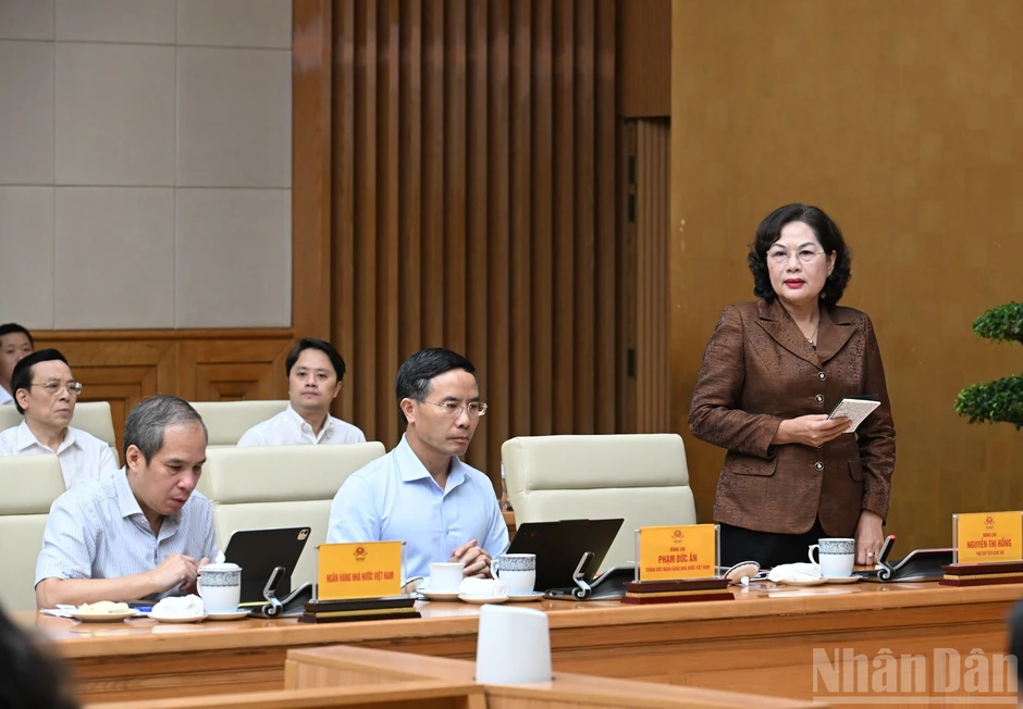 [Ảnh] Thủ tướng Lê Minh Hưng làm việc với Ngân hàng Nhà nước Việt Nam và các hệ thống tín dụng