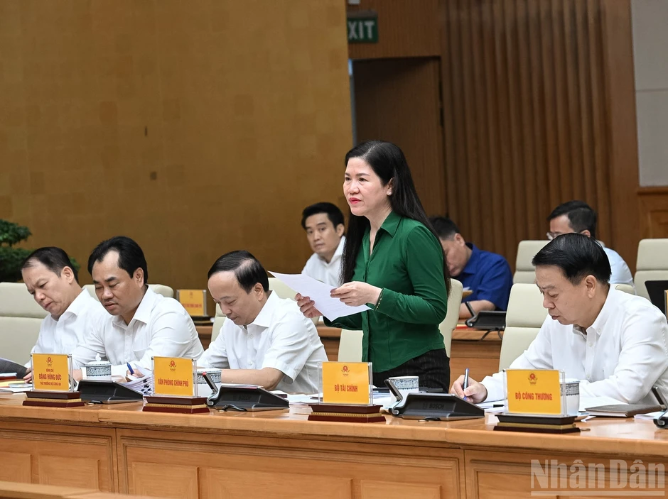 [Ảnh] Thủ tướng Lê Minh Hưng làm việc với Ngân hàng Nhà nước Việt Nam và các hệ thống tín dụng