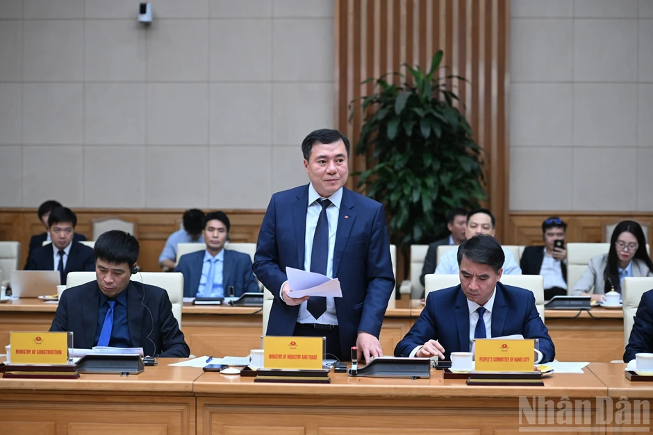 [Ảnh] Thủ tướng Phạm Minh Chính chủ trì cuộc đối thoại với các doanh nghiệp Nhật Bản