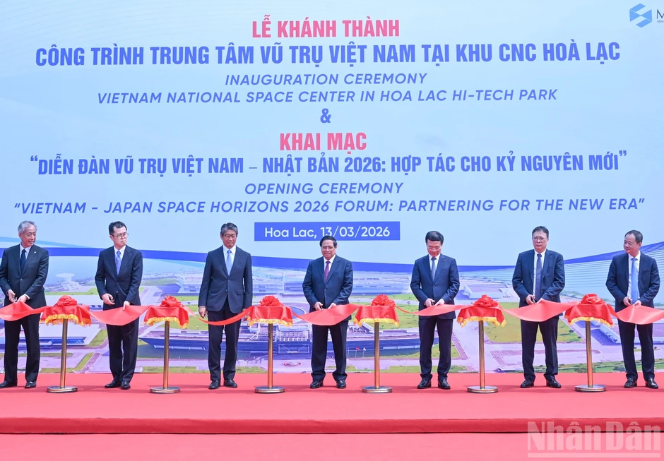 [Ảnh] Thủ tướng Phạm Minh Chính dự Lễ khánh thành công trình Trung tâm Vũ trụ Việt Nam