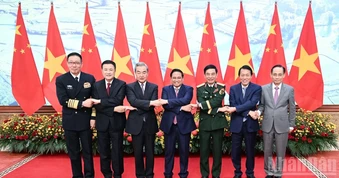 [Ảnh] Thủ tướng Phạm Minh Chính tiếp Bộ trưởng Ngoại giao, Quốc phòng, Công an Trung Quốc