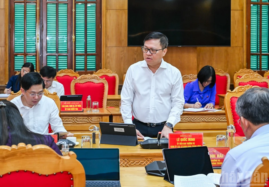 [Ảnh] Thường trực Ban Bí thư Trần Cẩm Tú chủ trì Hội nghị Ban Thường vụ Đảng ủy các cơ quan Đảng Trung ương