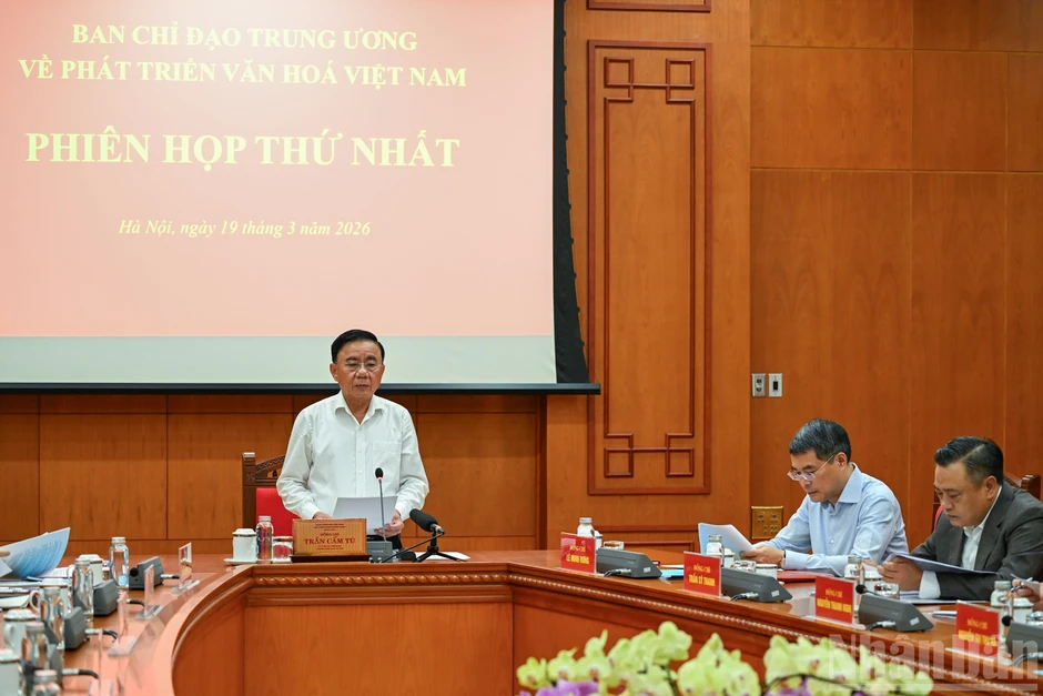 [Ảnh] Thường trực Ban Bí thư Trần Cẩm Tú chủ trì phiên họp thứ nhất Ban Chỉ đạo Trung ương về phát triển văn hóa Việt Nam