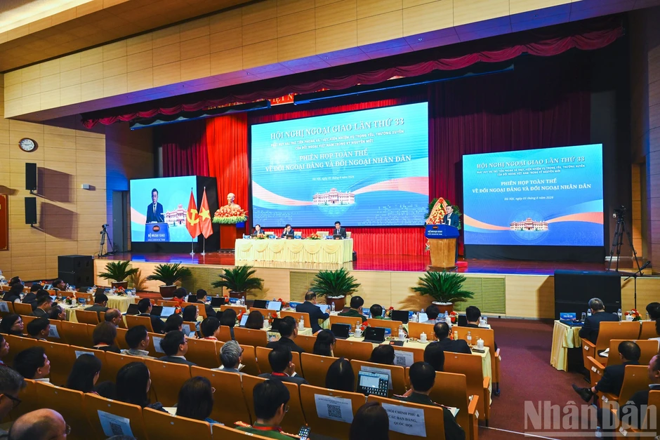 [Ảnh] Thường trực Ban Bí thư Trần Cẩm Tú dự Phiên họp toàn thể về đối ngoại Đảng và đối ngoại nhân dân