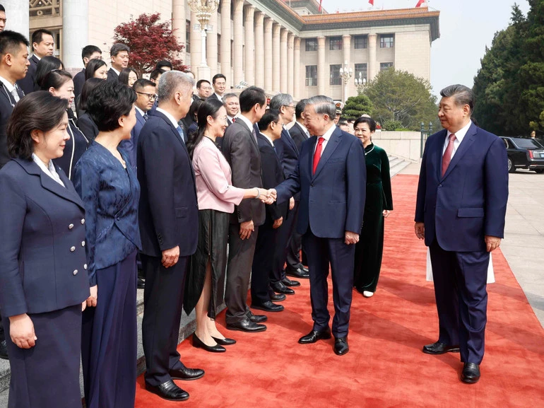 [Ảnh] Toàn cảnh Lễ đón Tổng Bí thư, Chủ tịch nước Tô Lâm thăm cấp Nhà nước đến Trung Quốc