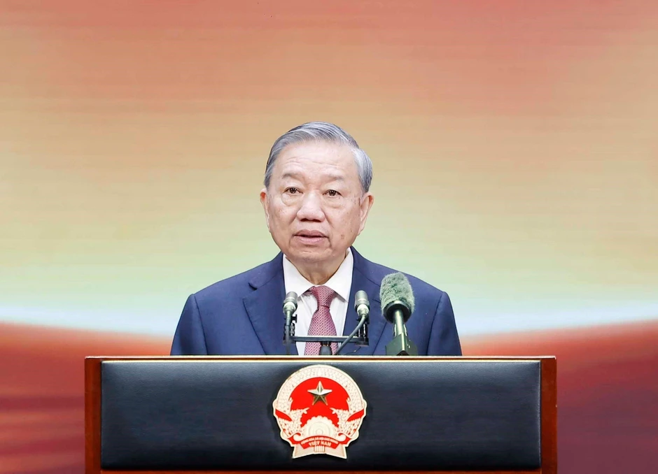 [Ảnh] Tổng Bí thư, Chủ tịch nước dự Lễ kỷ niệm 80 năm Ngày truyền thống lực lượng Tham mưu Công an Nhân dân